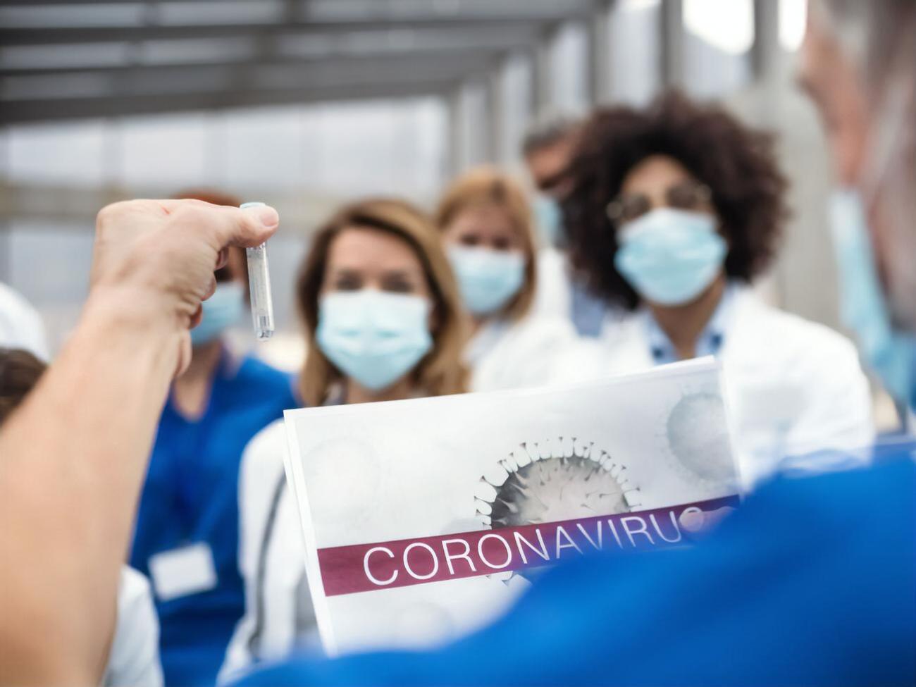 В Украине зарегистрировано 44 998 случаев COVID-19