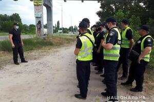 В течение нескольких часов мальчика разыскивали сотрудники районного управления полиции, военнослужащие Национальной гвардии Украины и представители Муниципальной стражи