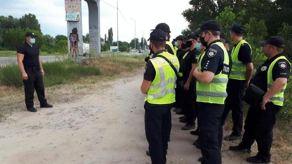 В течение нескольких часов мальчика разыскивали сотрудники районного управления полиции, военнослужащие Национальной гвардии Украины и представители Муниципальной стражи