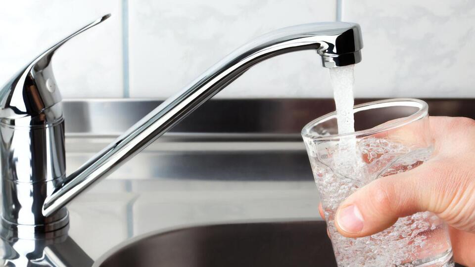 После аннексии Крыма РФ весной 2014 года Киев прекратил подачу воды на полуостров