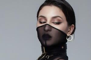 Maruv: A leather collar round my neck is gonna pay my check check check