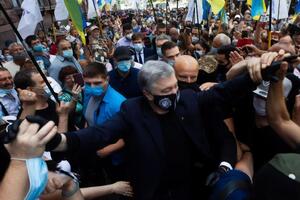 Порошенко фігурує у справі про призначення голови СЗР