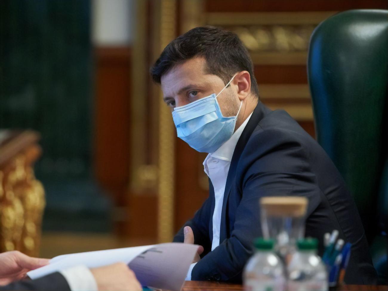 Зеленський: У нас доволі непоганий догляд за хворими