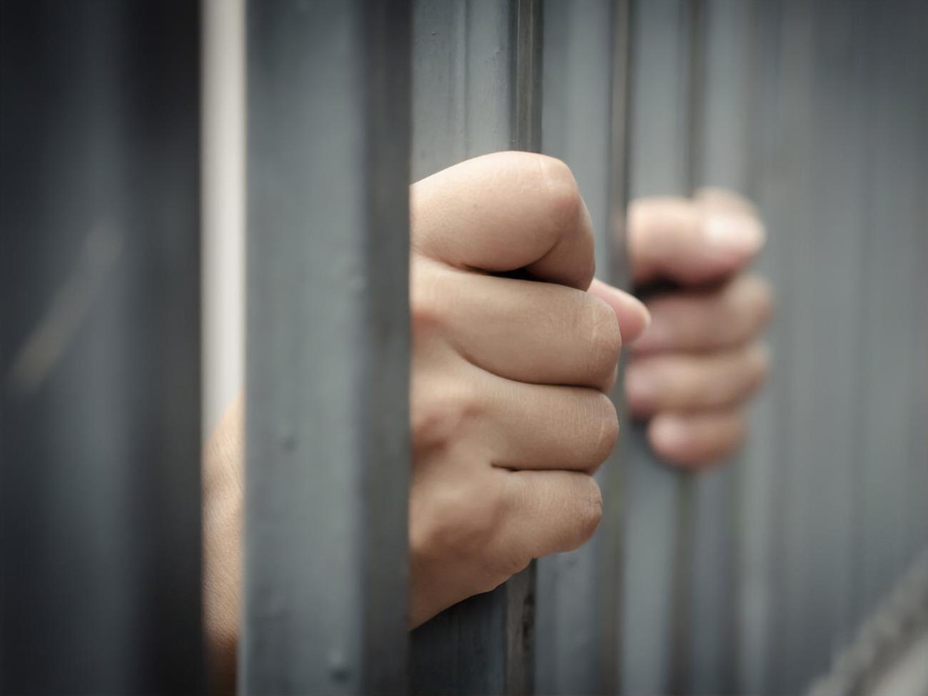 Кияшко приговорили к восьми годам колонии строгого режима за якобы попытку контрабанды военного оборудования