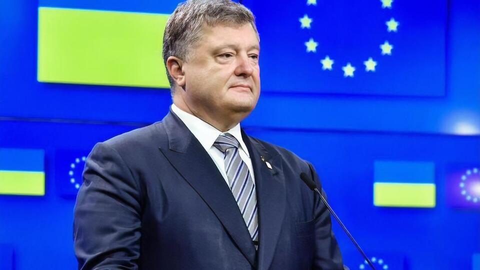 Порошенко приходив на допит