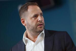 Ермак сказал, что изменения законодательства крайне необходимы, чтобы положить конец "злонамеренной практике"