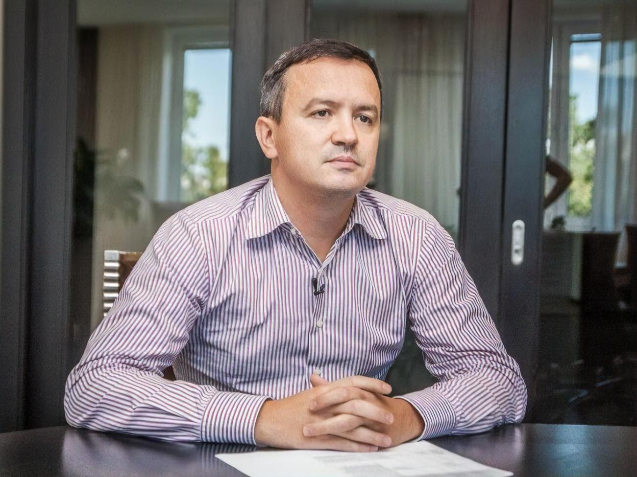 Політики сказали, що дають Петрушку час до наступної п'ятниці, 10 липня, щоб засідання робочої групи відбулося, інакше вони зареєструють постанову про його звільнення