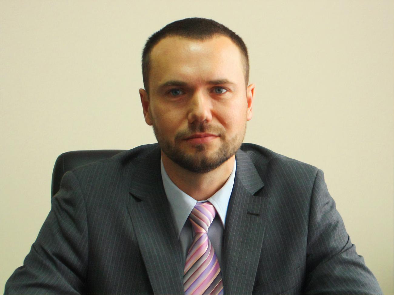 Наукова спільнота протестує проти Шкарлета і заявляє, що він є порушником норм академічної чесноти