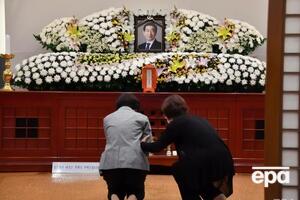 Колишня секретарка обвинуватила Пак Вон Суна в насильстві