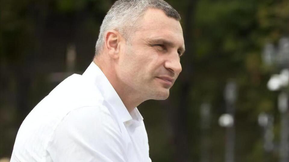 Кличко: Карантин уже не такой строгий