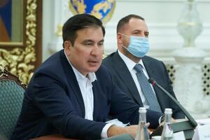 Саакашвілі обіймав посаду президента Грузії два строки поспіль у 2004–2013 роках