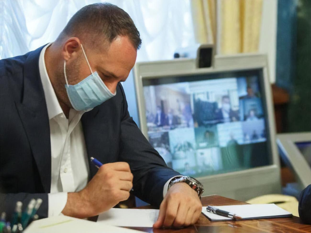 Єрмак: Україна наполегливо йде шляхом виконання тих зобов'язань, на які ми погодилися