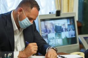Єрмак: Україна наполегливо йде шляхом виконання тих зобов'язань, на які ми погодилися