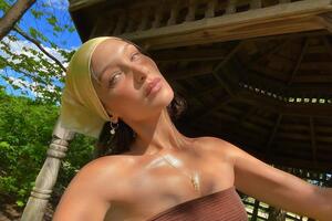 Хадід: Пошук душі в деревах