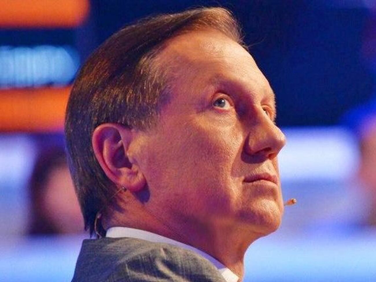 Формально все законно. Претензий к Зеленскому с юридической точки зрения – ноль. Но жить в резиденции – аморально