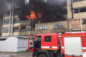 У Чернівцях горіла фабрика