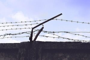 После визита консула Алиева поместили в камеру с худшими условиями