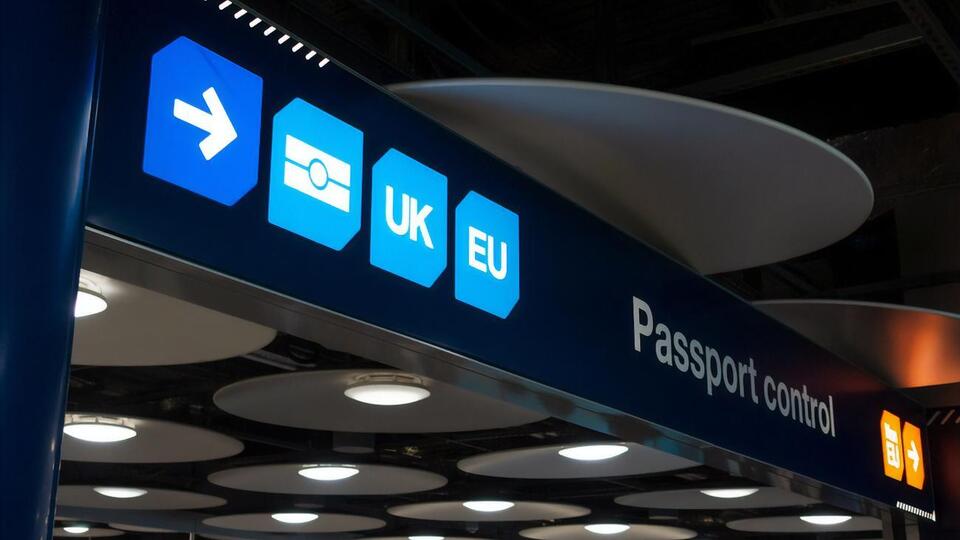 Низка країн вимагає від українців на кордоні наявності вже зробленого тесту