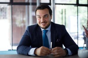 На думку Наталухи, відставка Кабміну не додасть голосів "Слузі народу"