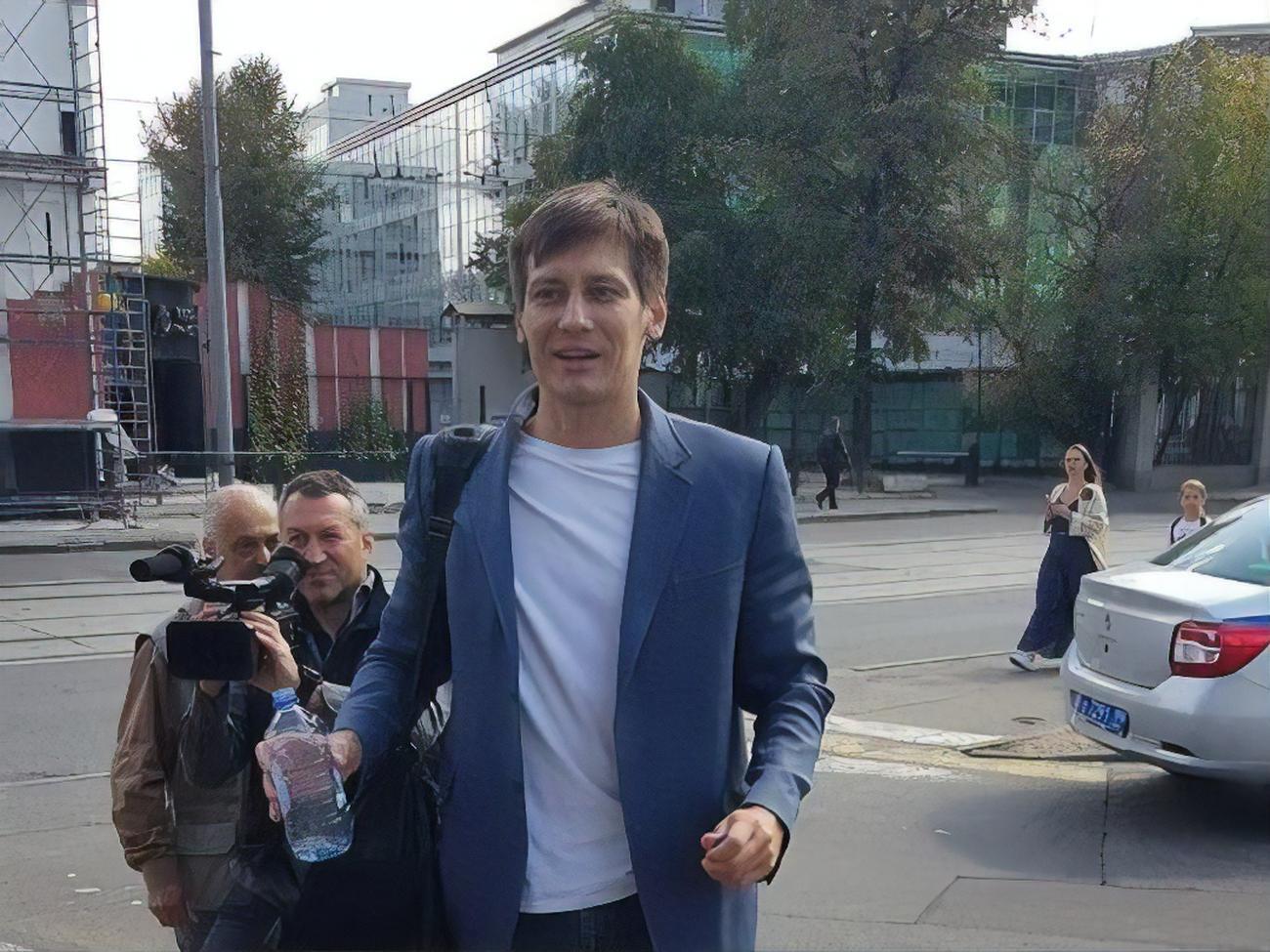 Гудков:&nbsp;Если закон будет принят, то Путин может отдать Курилы или любую другую часть России