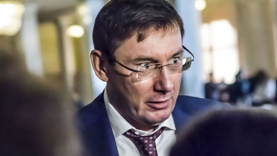 Луценко: Я и Аваков могли говорить Порошенко категорическое "нет"