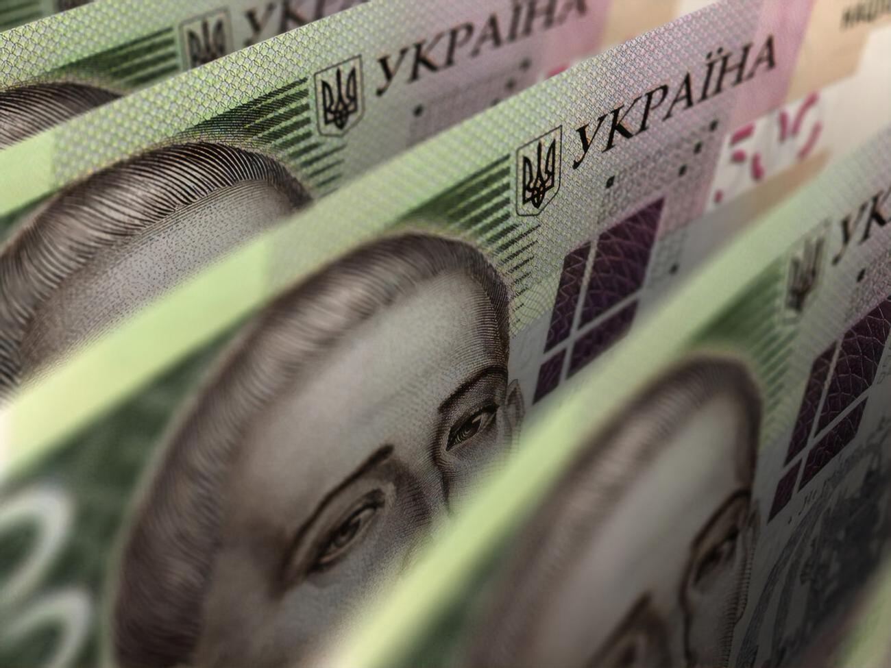 22 квітня Кабмін України встановив допомогу у зв'язку із частковим безробіттям