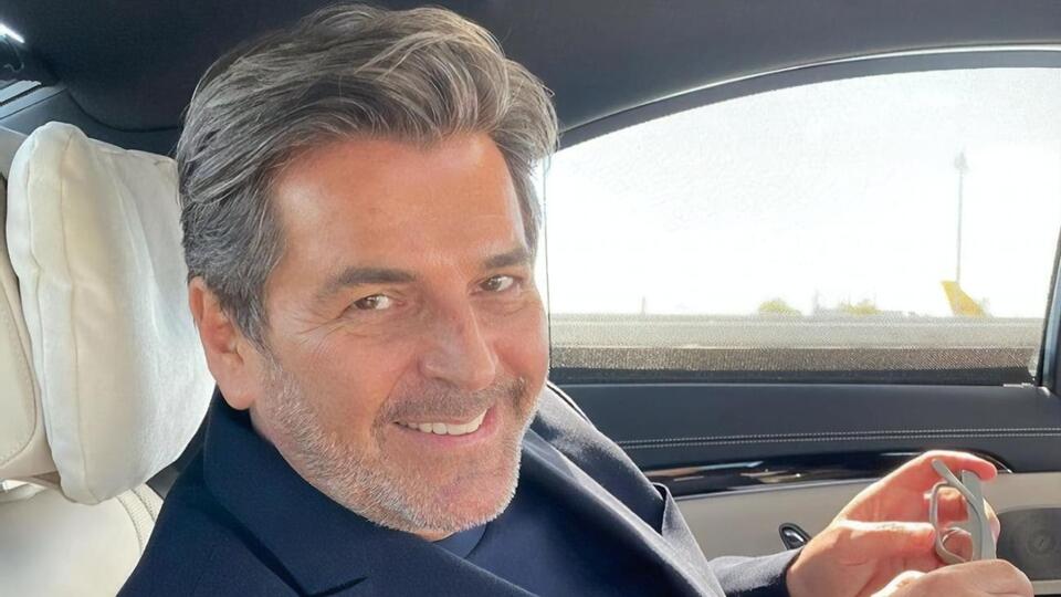 Андерс щасливий у другому шлюбі з перекладачкою Гесс