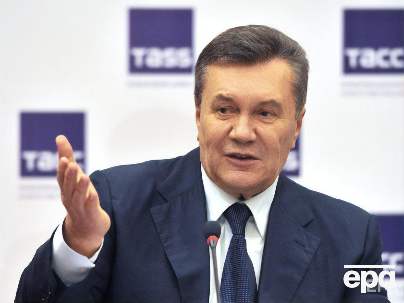 Януковича обрали президентом України 2010 року, у лютому 2014-го після Революції гідності він утік у Росію