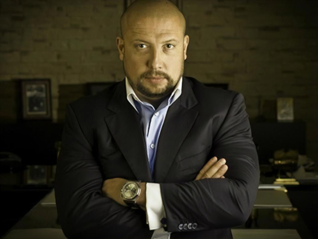 Юров: Никакой нормальный инвестор никогда не даст деньги компании, из которой основной акционер выжимает все, что только можно