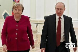 Меркель провела телефонный разговор с Путиным