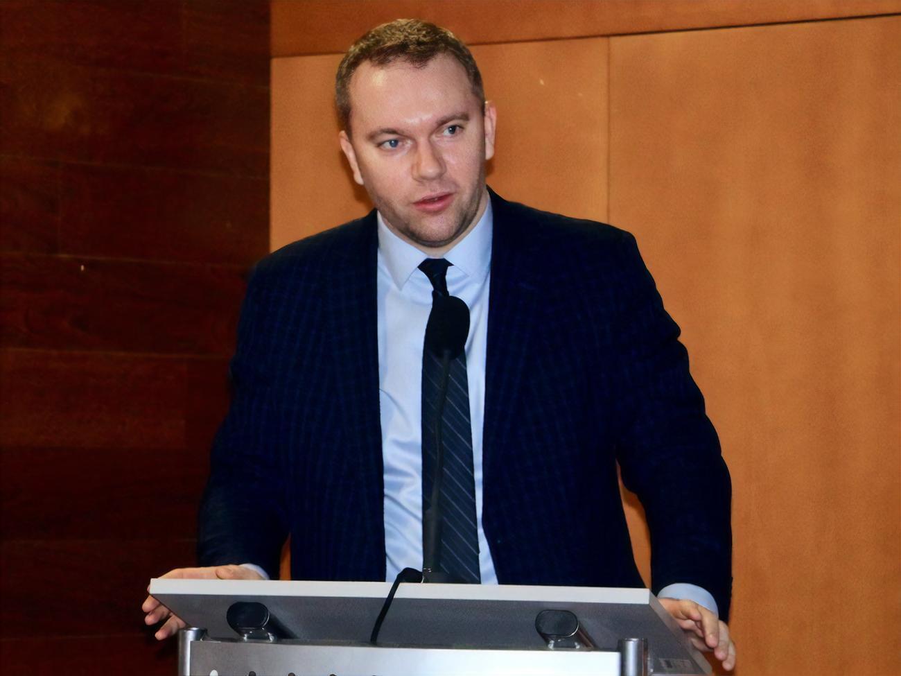 За словами Кулеби, Баньков розуміє систему МЗС, знає, як її адмініструвати з "максимальною ефективністю"