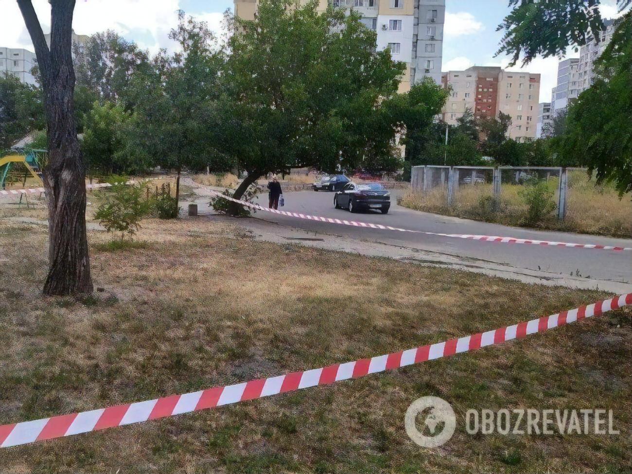 Тело сотрудника СБУ обнаружили ночью на улице Иорданской в Киеве