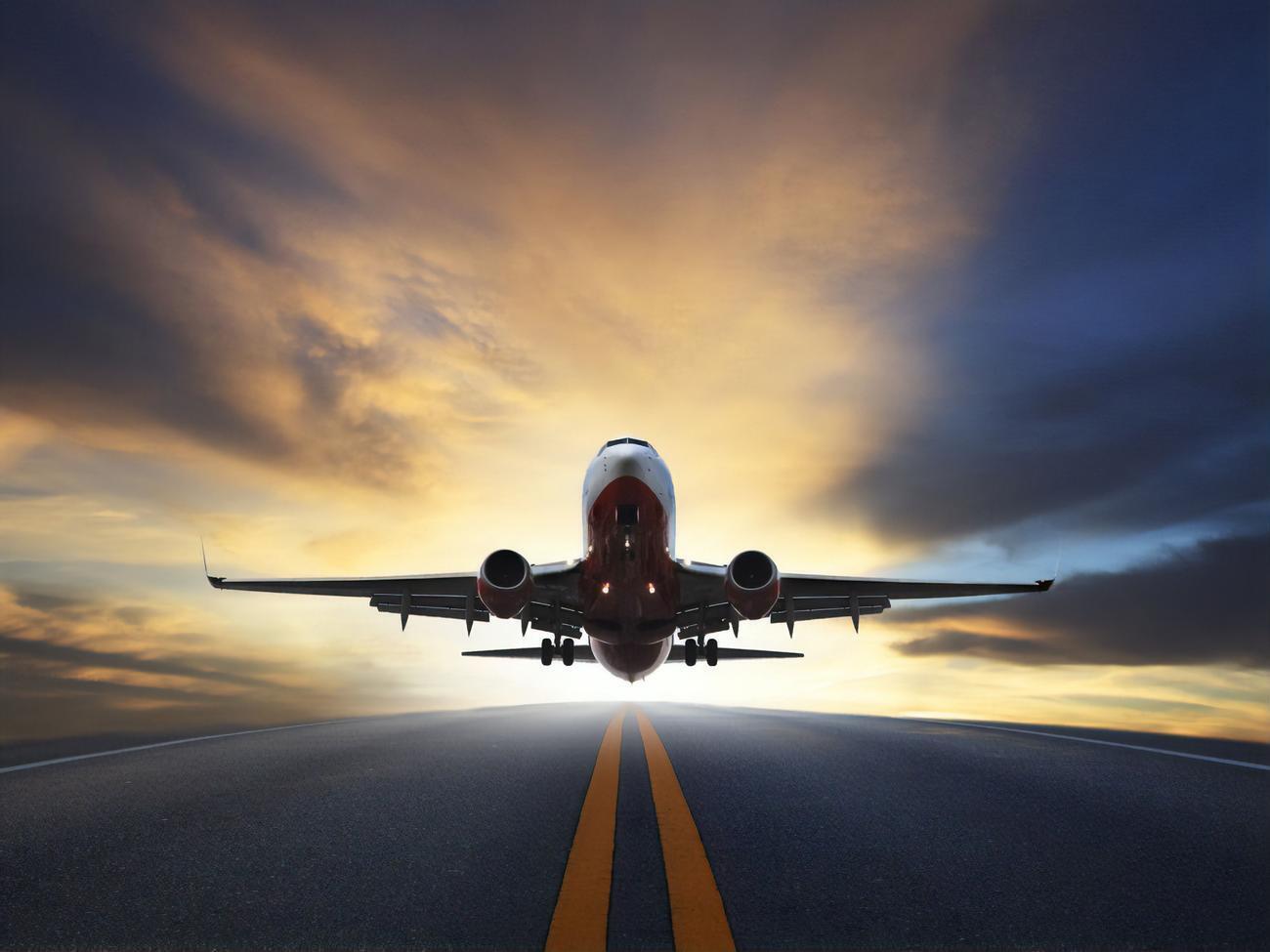 Регулярні пасажирські авіарейси в Польщі було припинено&nbsp;у середині березня