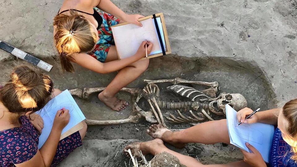 Археологи во время исследования нашли ногайское захоронение