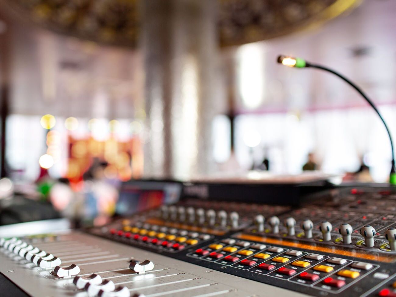 Нацсовет назначил внеплановую проверку "Радио Шансон"