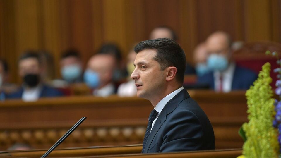 Зеленский принимал участие в торжественном заседании Рады