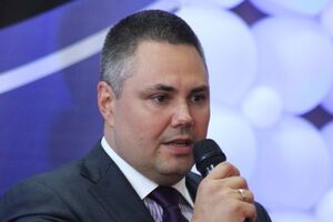 Владимир Сивак: Предприятие производило до 200 тонн слитков в год. На этом всем поставлен крест