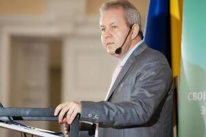 Іноземцев: Якщо Україна хоче вийти на європейський рівень і водночас забезпечити довгострокову незалежність від Росії, їй потрібно якомога швидше провести реформу