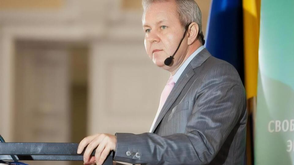Іноземцев: Якщо Україна хоче вийти на європейський рівень і водночас забезпечити довгострокову незалежність від Росії, їй потрібно якомога швидше провести реформу