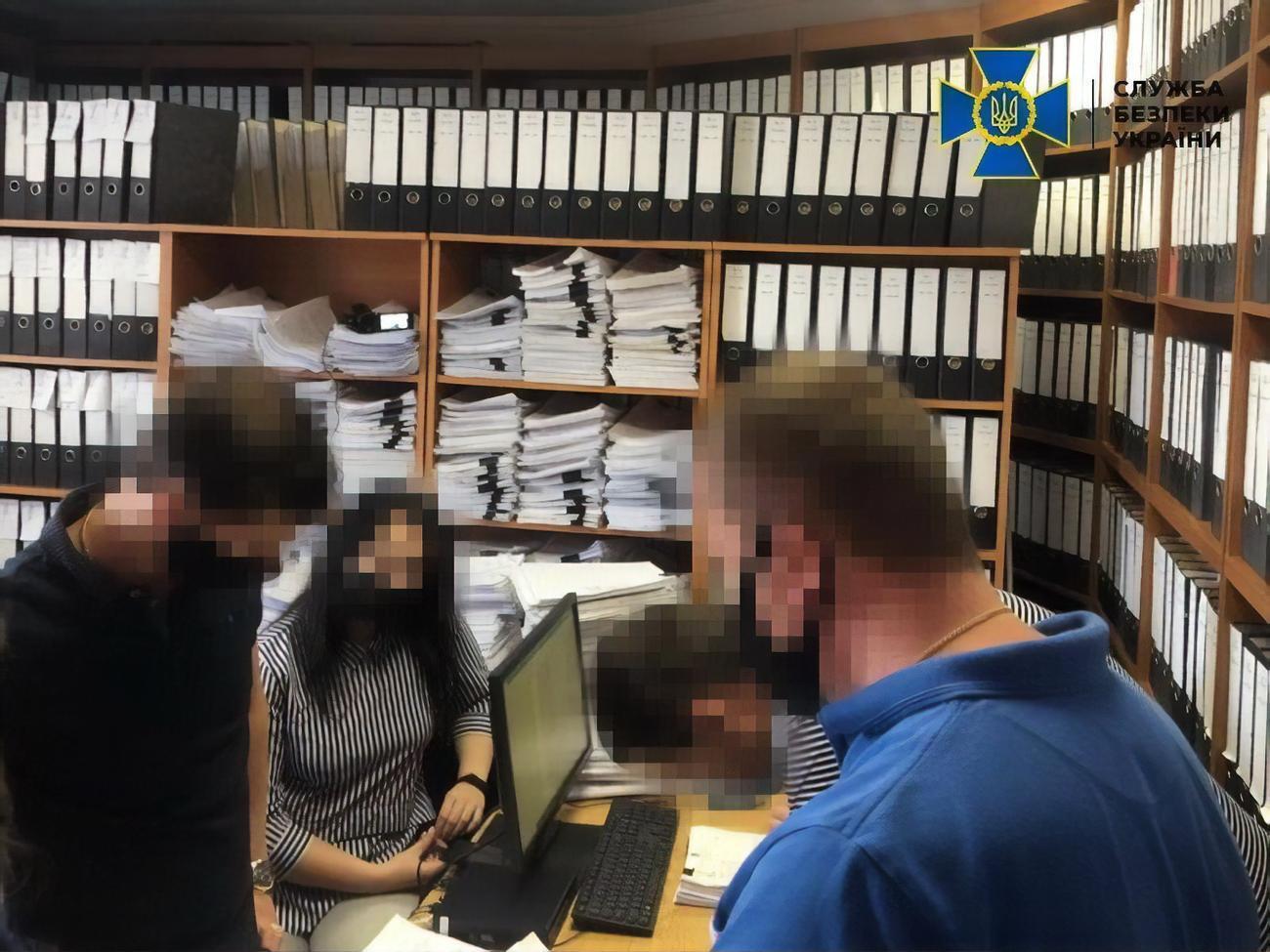Правоохранители зафиксировали выделение земельных участков людям, которые на момент регистрации считались умершими
