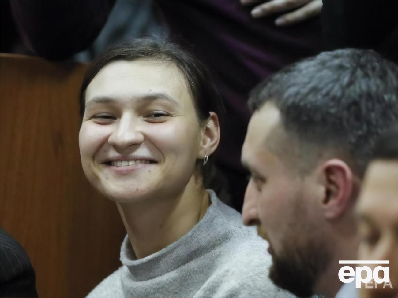 За версією слідства, Дугарь займалася "розвідкою"