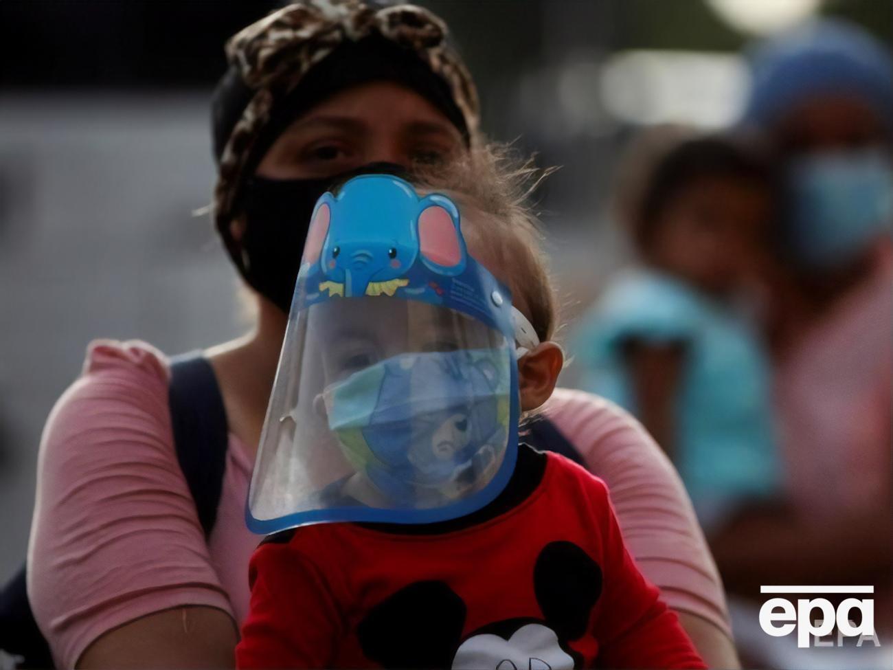 Пандемия в мире ускоряется