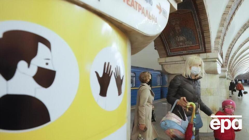 Протягом останньої доби в Україні було підтверджено 809 випадків інфікування коронавірусом
