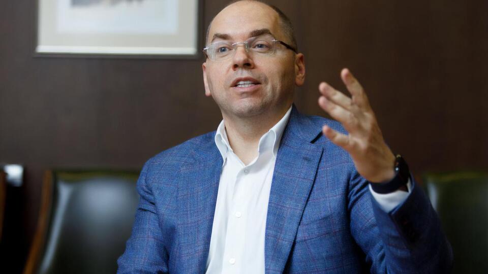 Степанов: Из-за той эпидемической ситуации, которая сейчас есть, мы не можем отказаться от ограничительных мер. Поэтому будем продлевать