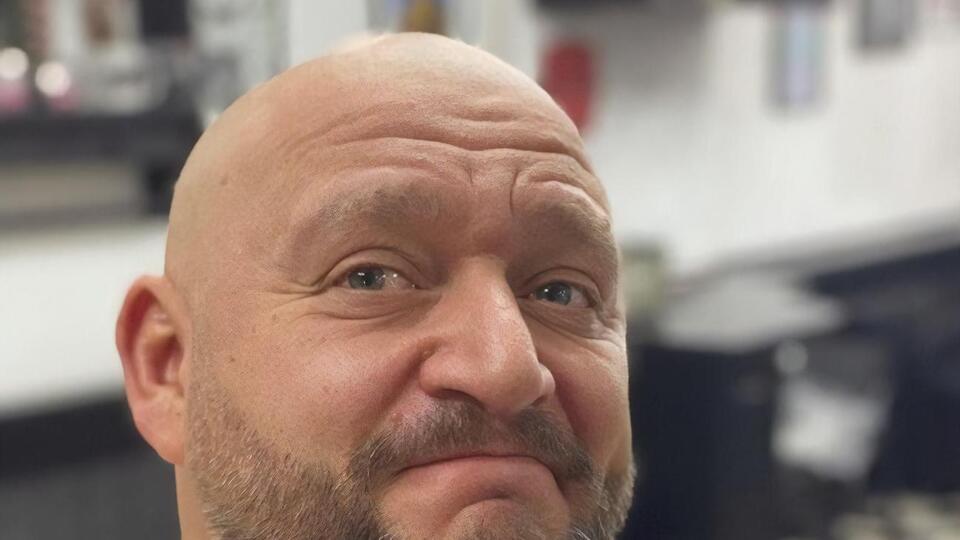 Добкин: Армия может дисциплинировать