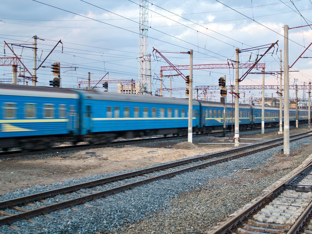 Залізничне сполучення в Україні зупинили 12 березня через спалах коронавірусу