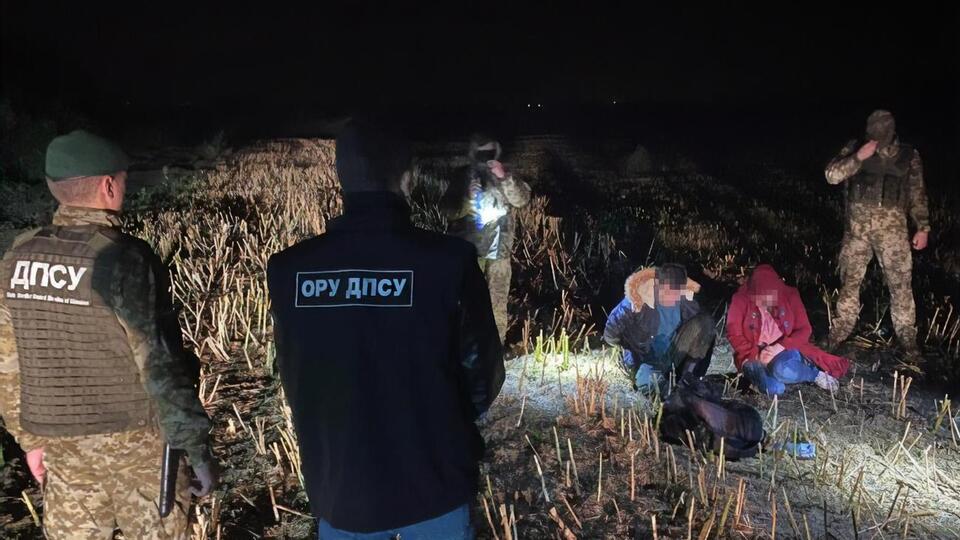 У затриманих не було із собою жодних документів