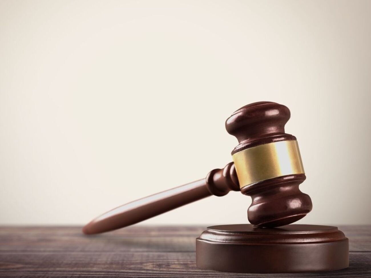 Победители аукционов получили право проводить геологическую разведку и дальнейшую добычу янтаря на участках