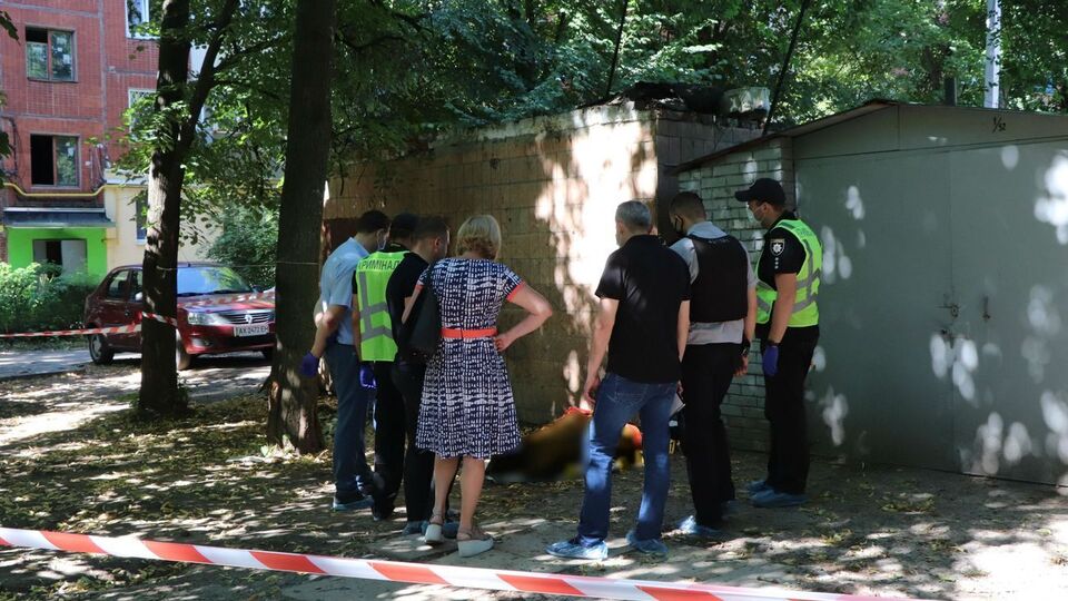 Тело в ковре нашли возле гаражей