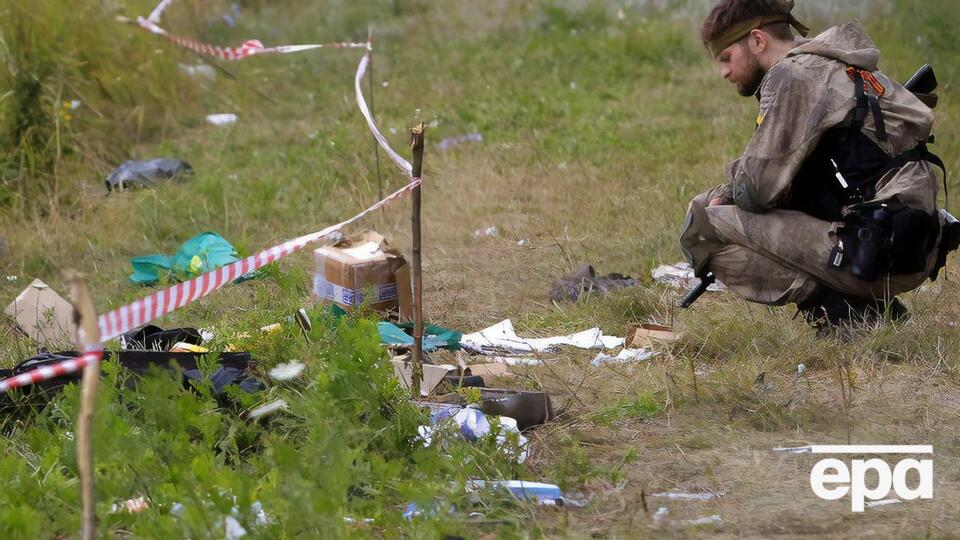 Від моменту аварії історія рейсу MH17 почала обростати фейками
